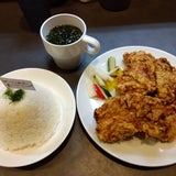 〘大阪市〙米とからあげのじかん「こぶしサイズのからあげ４こ定食・ご飯大盛」の記事画像